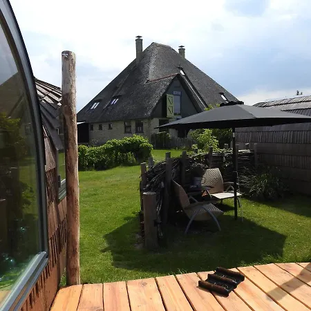 De Hut, In Natuurgebied En Vlakbij Het Campsite Callantsoog