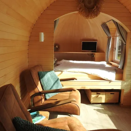 De Hut, In Natuurgebied En Vlakbij Het Callantsoog